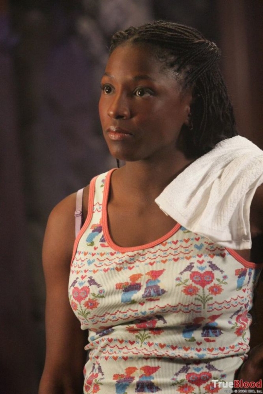 Rutina Wesley In Una Scena Della Serie True Blood Movieplayer It