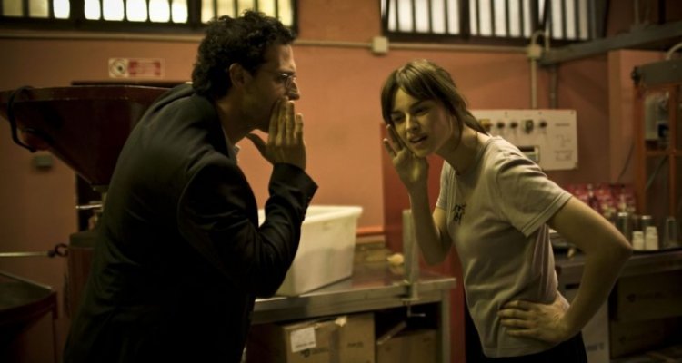 Fabio Troiano E Kasia Smutniak In Una Scena Del Film Tutta Colpa Di