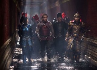 The Great Wall: Matt Damon e Tian Jing in una scena del film