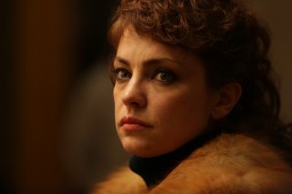 La Cordillera: Dolores Fonzi in una scena del film