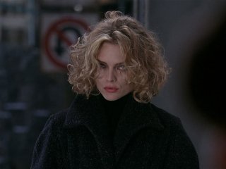 Batman - Il ritorno: Michelle Pfeiffer in una scena del film