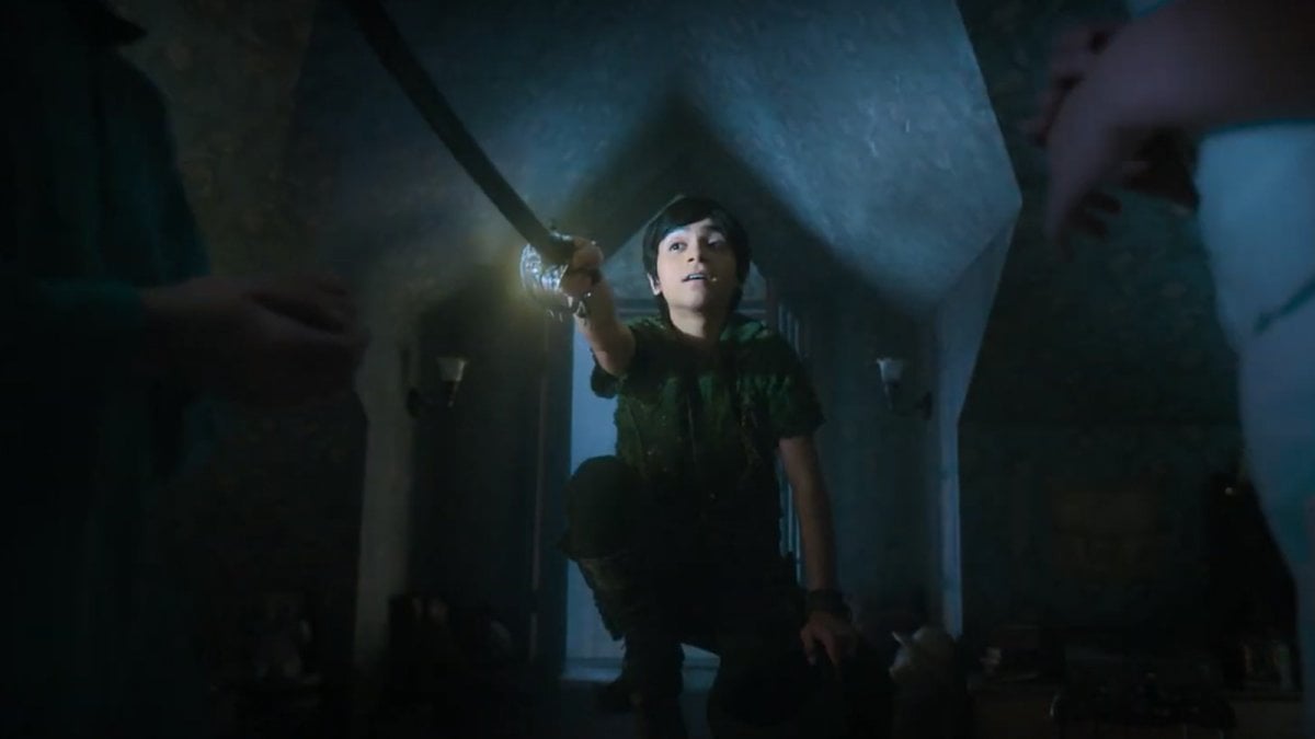 Peter Pan Wendy Un Duello Con Capitan Uncino Nel Nuovo Trailer Del