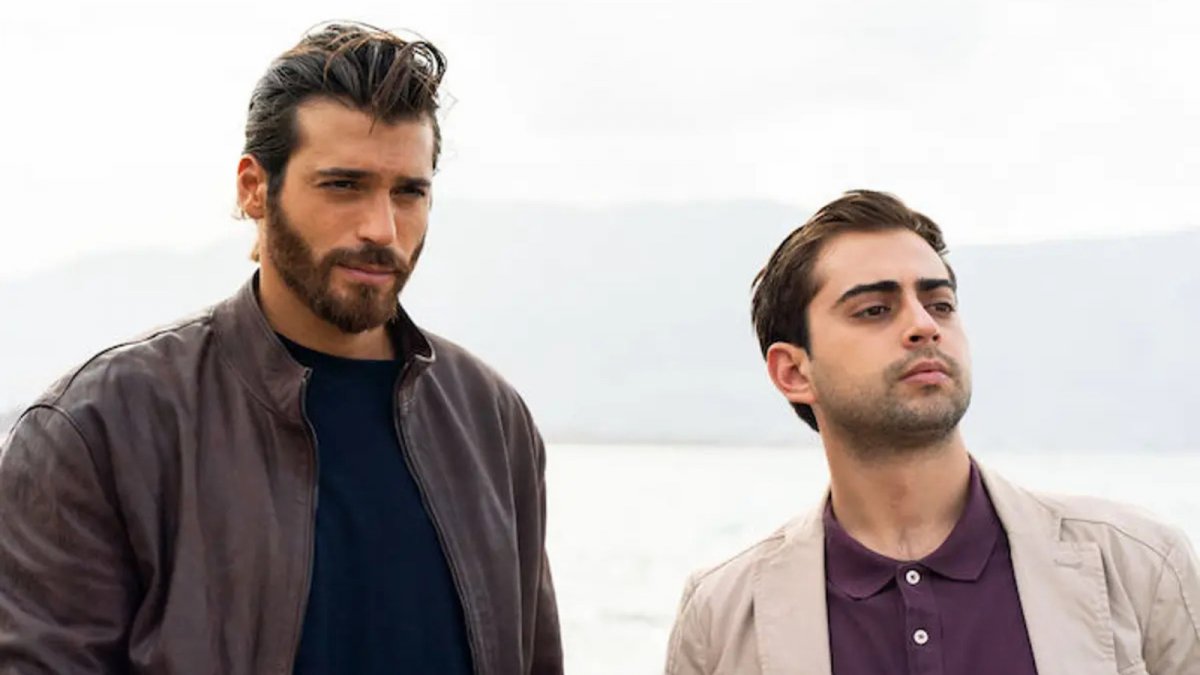 Can Yaman In Viola Come Il Mare Le Prime Foto Dal Set Della Seconda