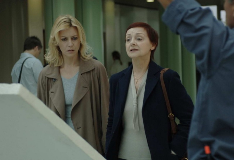 Margherita Buy e Milena Vukotic in una scena di Saturno Contro: 37188 - Movieplayer.it