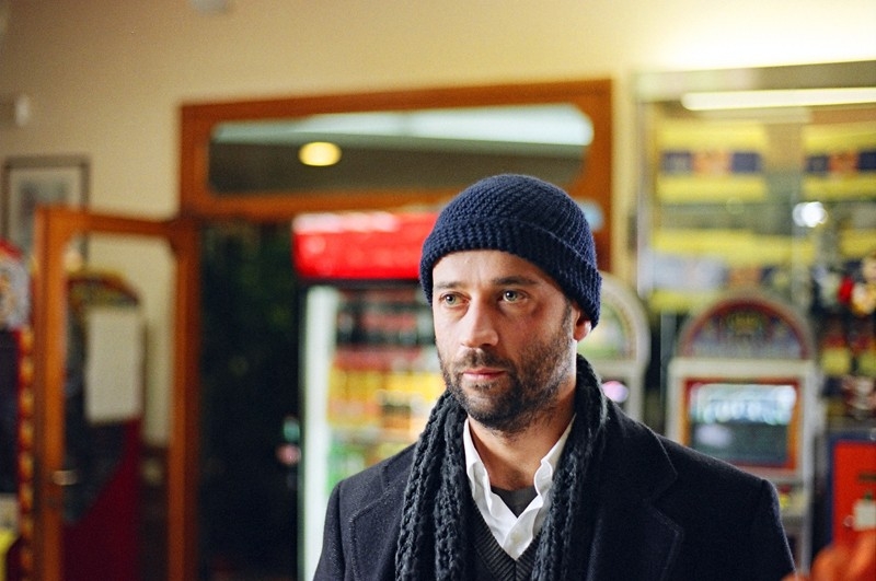 Fabio Volo in una scena del film Uno su due 37680 Movieplayer.it Fabio Volo in una scena del film Uno su due 37680 Movieplayer.it