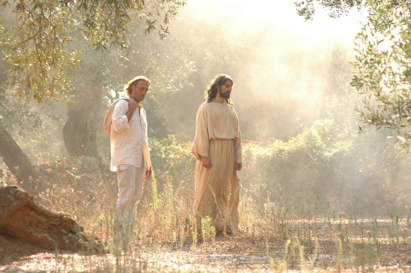 Luca Ward con Alessandro Etrusco in una scena del film 7 km da Gerusalemme 38813 Movieplayer.it