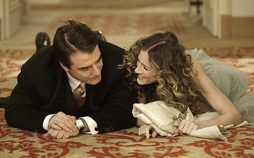 Sarah Jessica Parker Con Il Suo Mrbig Ovvero Chris Noth In Una Scena