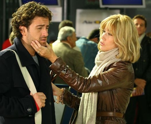 Nancy Brilli Con Alessandro Siani In Una Scena Di Natale In Crociera 48786 Movieplayerit 5796