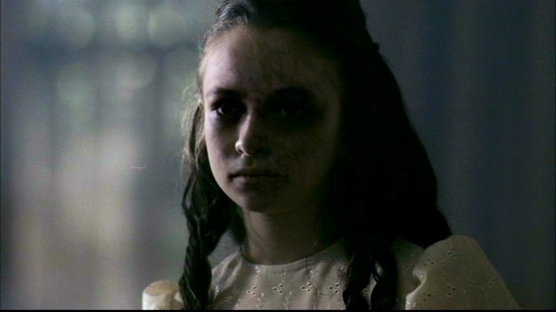 Serie Tv Ragazza Che Vede I Fantasmi