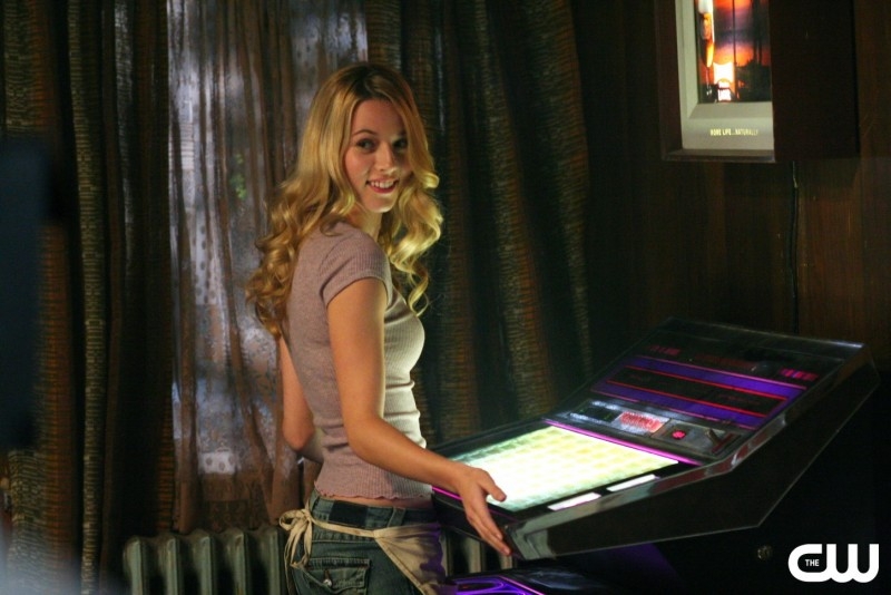 Una Sexy Alona Tal Nel Ruolo Di Jo Harvelle Nellepisodio Simon Said