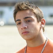 Gianluca Di Gennaro è Rosario D'Orsi nella soap Un posto ...