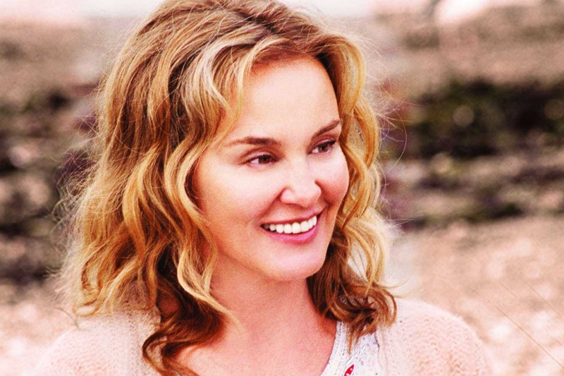 Jessica Lange in una scena del film Quel che resta di mio marito 92770 Movieplayer.it