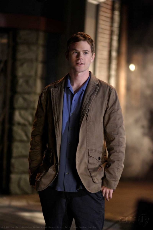 Aaron Ashmore nel ruolo di Jimmy Olsen nella serie tv Smallville