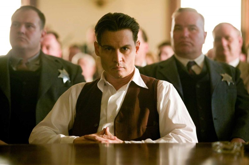 Johnny Depp E John Dillinger Nel Film Nemico Pubblico 122770 Movieplayer It