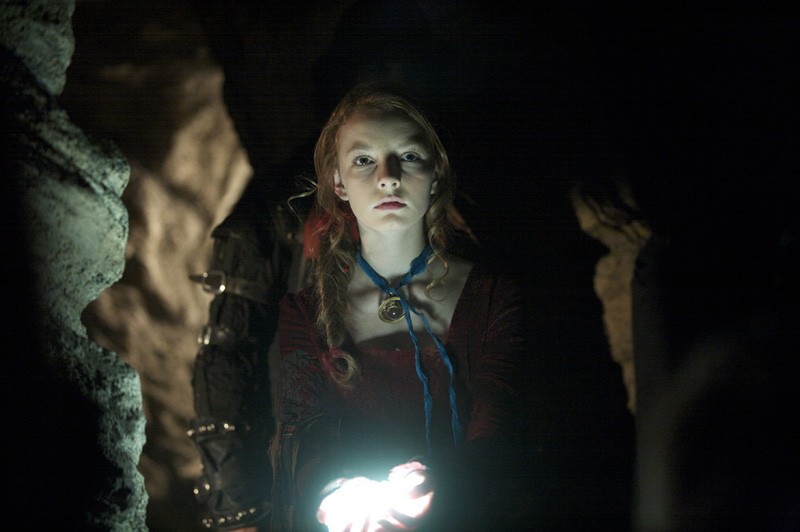 Dakota Blue Richards Films Et Programmes Tv Dakota Blue Richards interpreta Maria in una sequenza di The Secret of