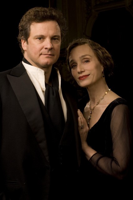Colin Firth E Kristin Scott Thomas In Una Immagine Promo Del Film Un Matrimonio All Inglese 131382 Movieplayer It
