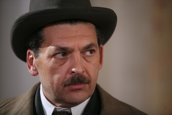 Ninni Bruschetta Nella Fiction Lo Scandalo Della Banca Romana 143850 Movieplayer It