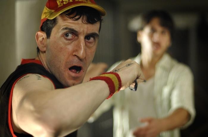 Films Et Séries Tv Avec Luis Zahera Luis Zahera in un'immagine del film Cella 211: 151901 - Movieplayer.it