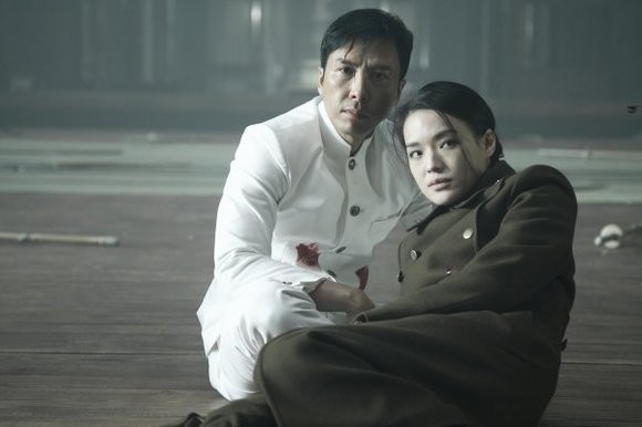 Donnie Yen e Shu Qi in una scena del film Legend of the Fist: The