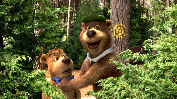 Yoghi con l'immancabile Bubu nel film Yogi Bear 3D: 186900 - Movieplayer.it