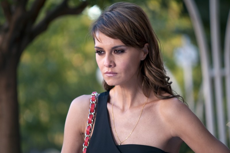 Paola Cortellesi in un