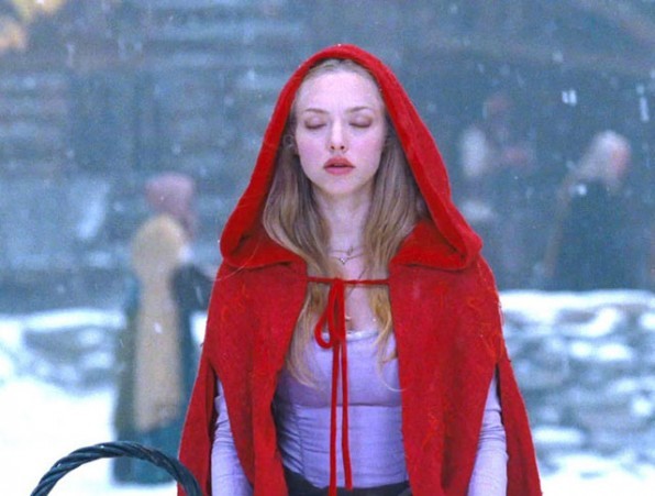 Amanda Seyfried è Cappuccetto Rosso Sangue: 200342 - Movieplayer.it