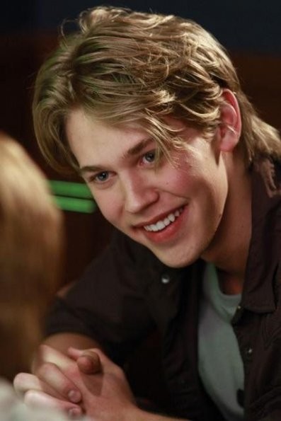 Austin Butler nell'episodio Dogs Playing Poker di Switched at Birth