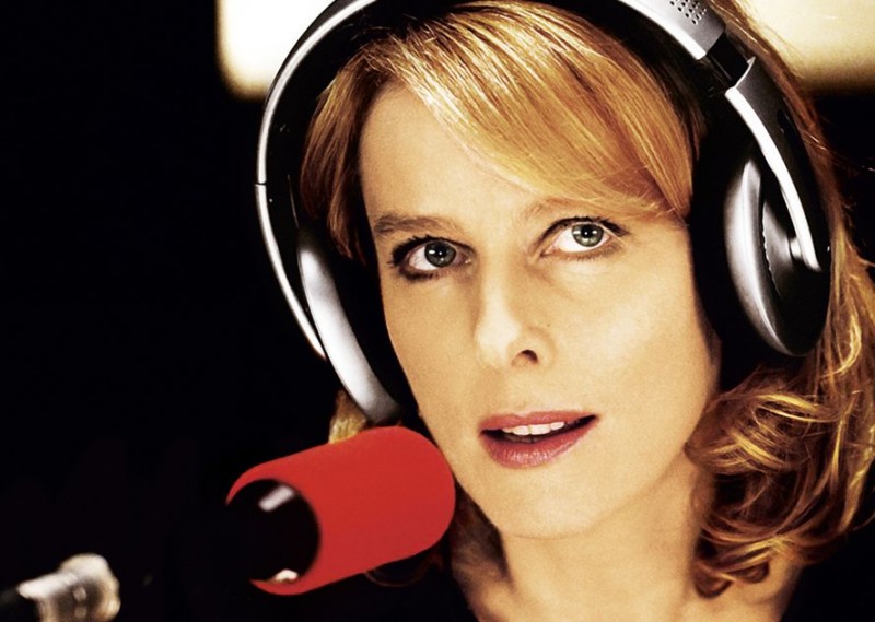 Karine Viard Parlez Moi De Vous Karin Viard è una famosa personalità radiofonica in Parlez-moi de vous