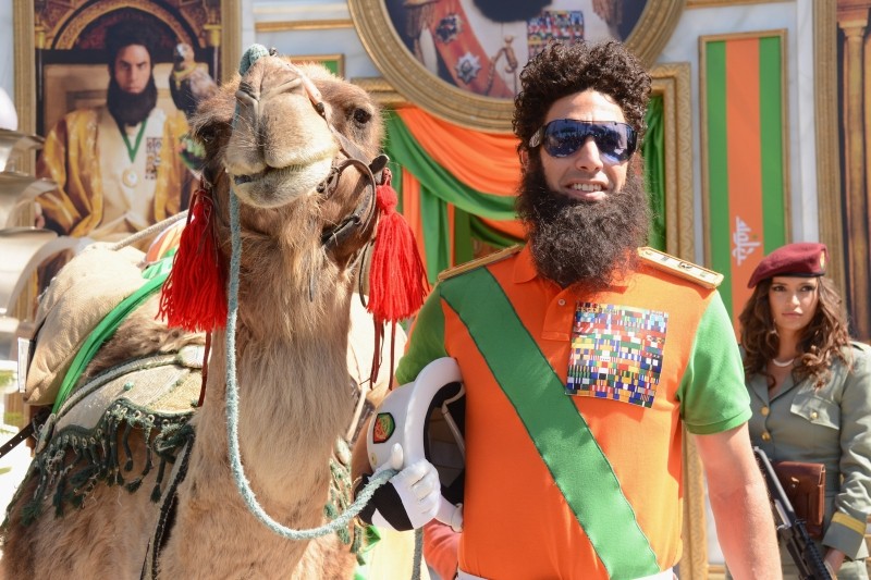 il-dittatore-sacha-baron-cohen-nei-panni