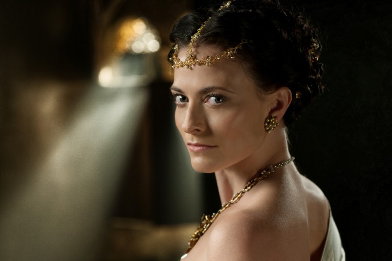 Da Vincis Demons Lara Pulver In Una Foto Promozionale Della Serie 270414 Movieplayerit 