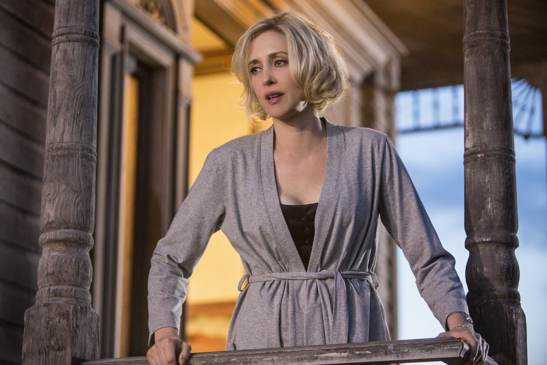 Bates Motel Vera Farmiga Nell Episodio Check Out Della Seconda Stagione 302775 Movieplayer It