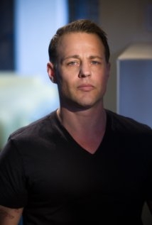 Next photo of Louis Mandylor