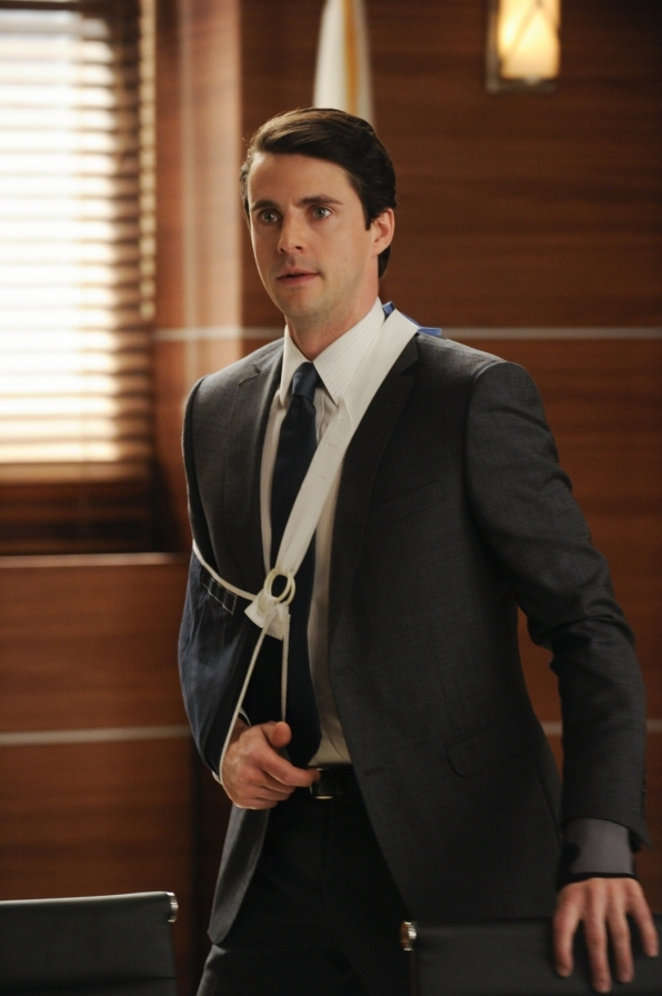 The Good Wife Matthew Goode in una scena dell'episodio All Tapped Out