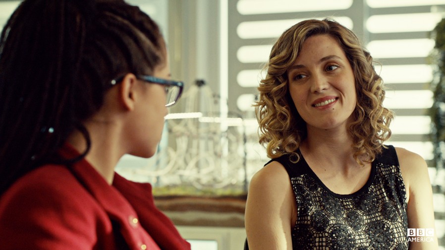 Films Et Séries Tv Avec Tatiana Maslany Orphan Black: Tatiana Maslany e Evelyne Brochu nell'episodio Governed