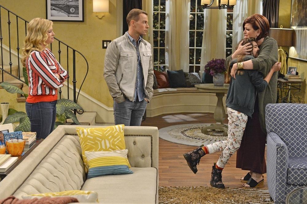 Melissa & Joey Melissa Joan Hart, Jada Facer e Joseph Lawrence in At Last 376651 Movieplayer.it Melissa & Joey Melissa Joan Hart, Jada Facer e Joseph Lawrence in At Last 376651 Movieplayer.it