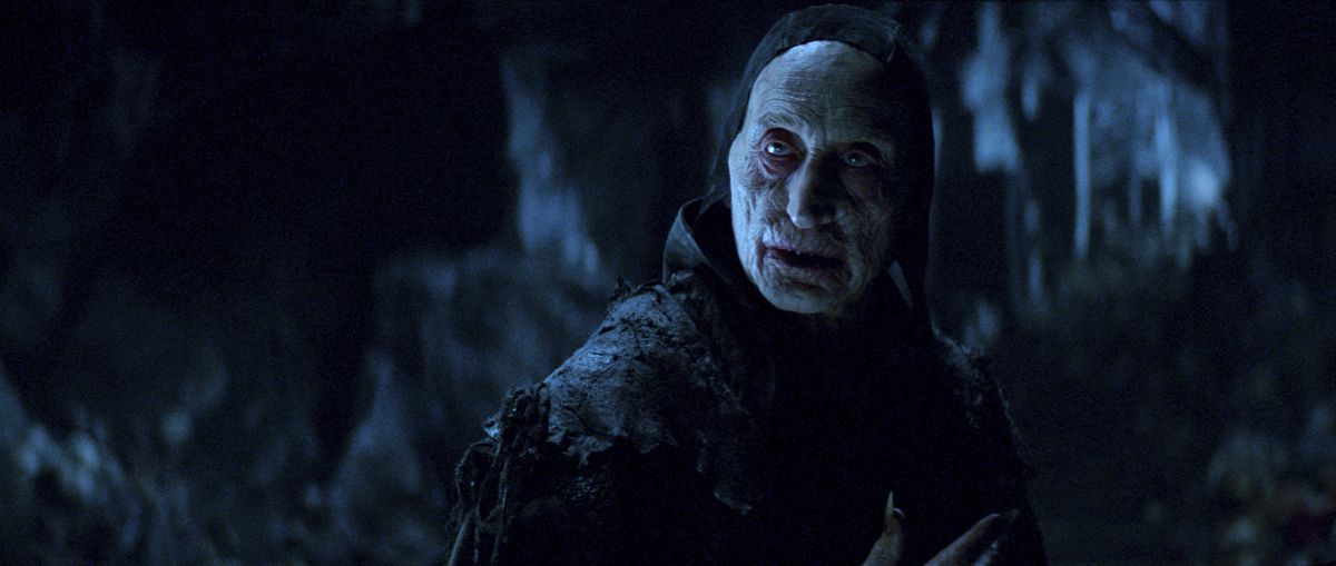 Dracula Untold: Charles Dance negli spaventosi panni del Maestro