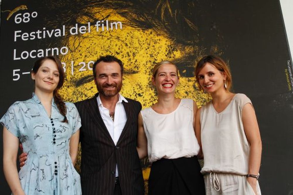 Olmo The Seagull Olivia Corsini E Serge Nicolai Con Le Registe Petra Costa E Lea Glob