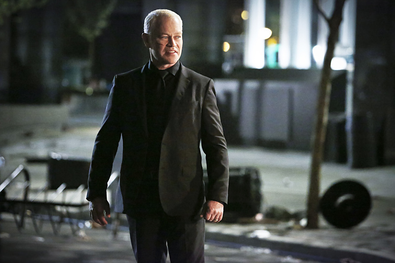 Arrow Neal McDonough Damien Darhk In Scissione 428404 Movieplayer it arrow-neal-mcdonough-damien-darhk-in-scissione-428404-movieplayer-it