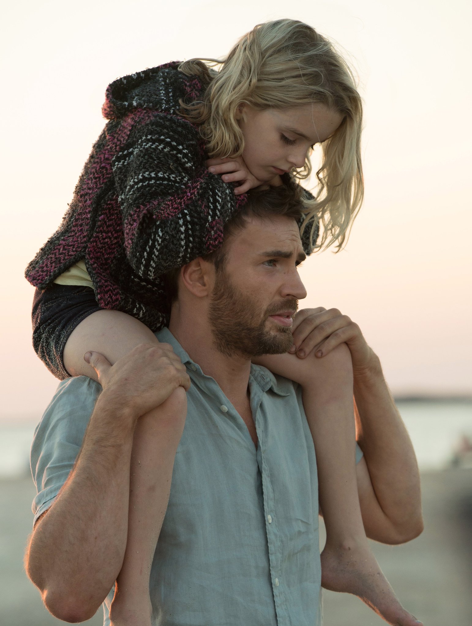 Gifted: Chris Evans e Mckenna Grace nella prima foto ufficiale: 429671 ...