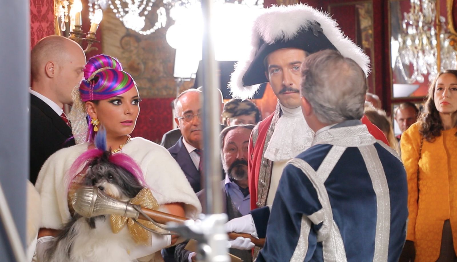 Natale A Londra - Dio Salvi La Regina