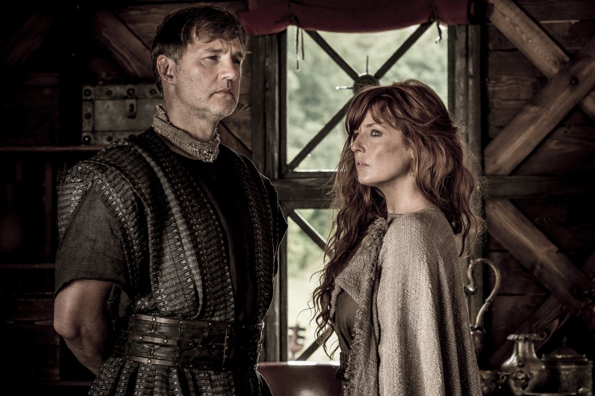 Britannia David Morrissey e Kelly Reilly in una scena della prima