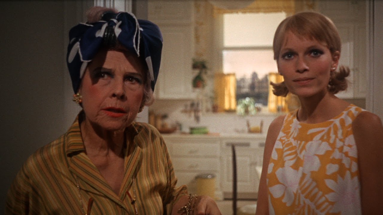 Rosemary's baby Nastro rosso a New York Ruth Gordon e Mia Farrow in