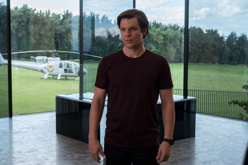 Johnny English colpisce ancora Jake Lacy in un'immagine del film