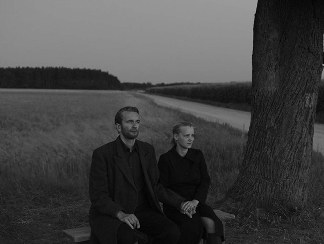 Cold War: Tomasz Kot, Joanna Kulig in una scena del film ...