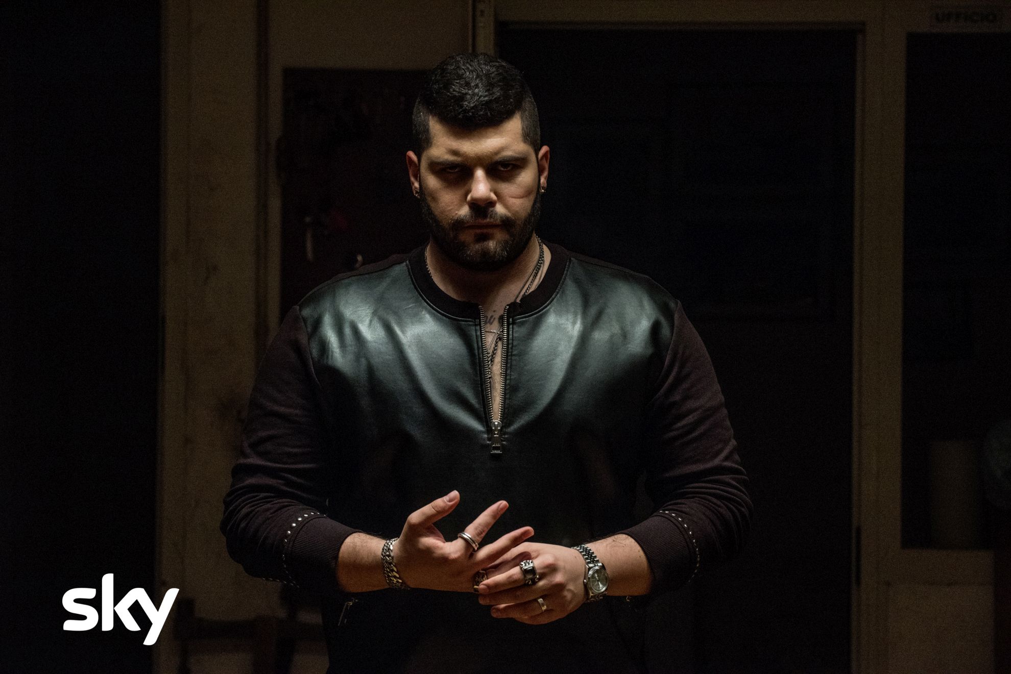 Films Et Séries Tv Avec Salvatore Esposito Gomorra: Salvatore Esposito durante una scena del primo episodio della