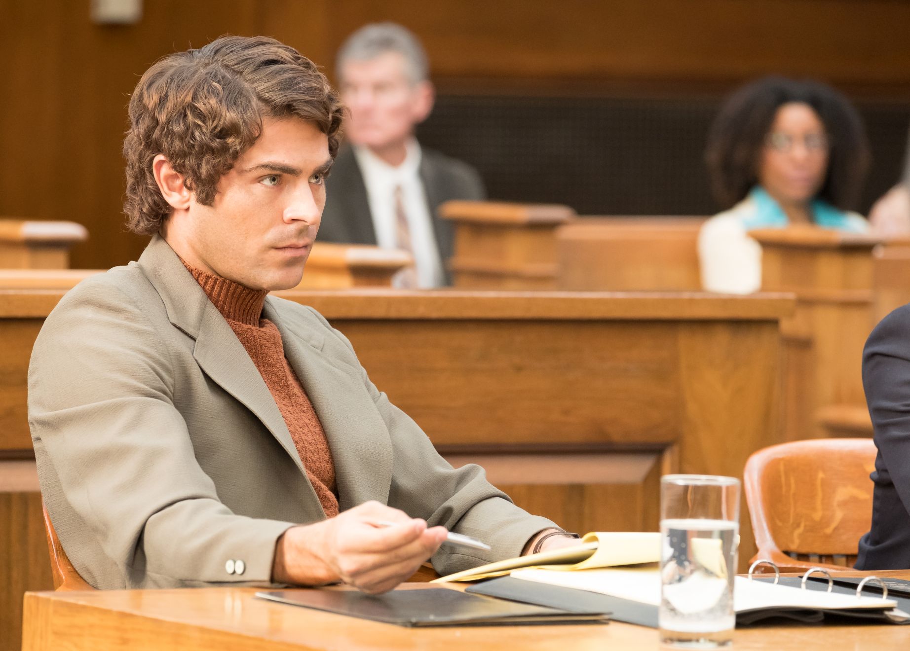 Ted Bundy - Fascino Criminale: Zac Efron durante una scena ...