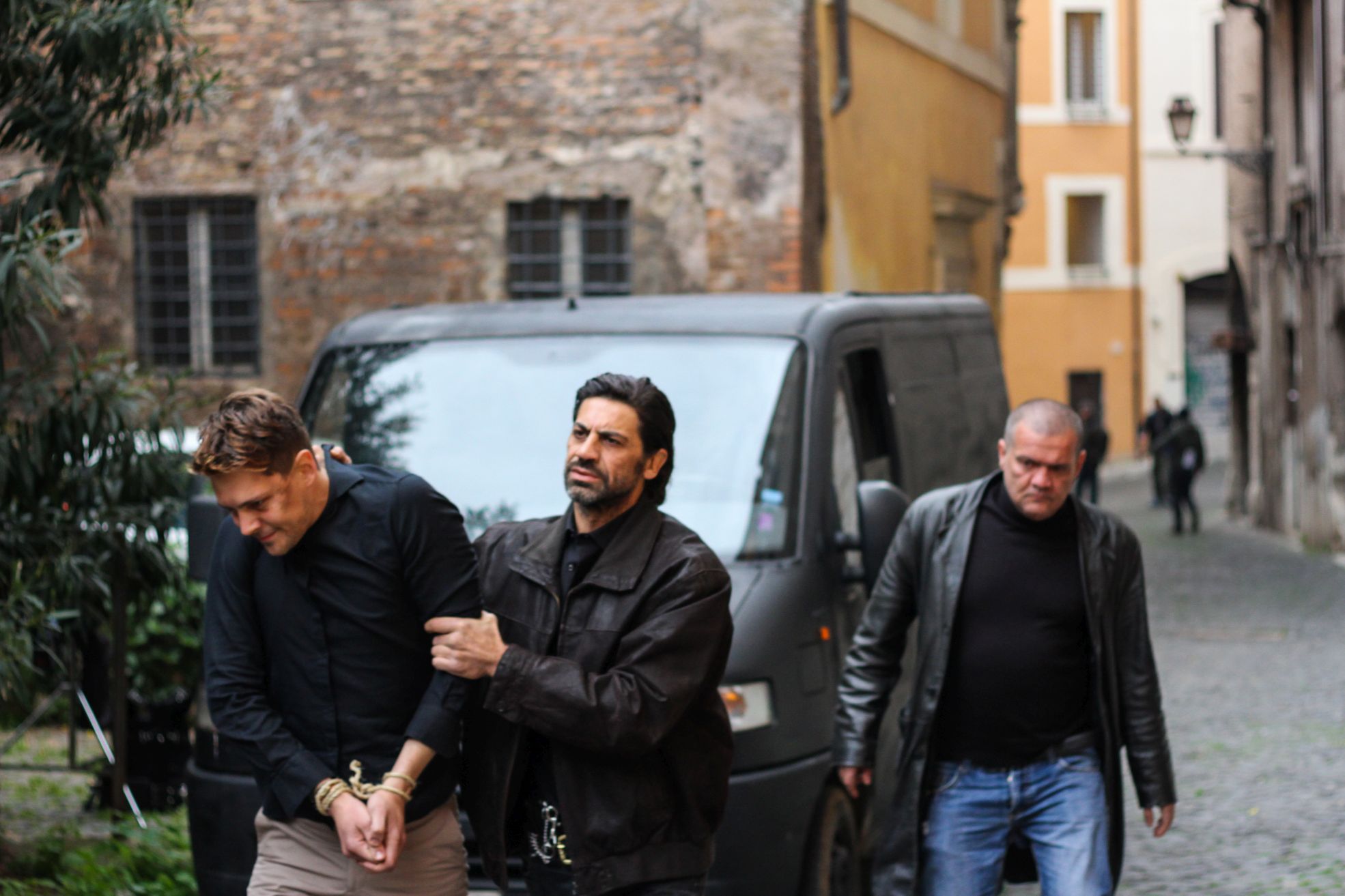 Films Et Séries Tv Avec Milos Bikovic Beyond the Edge: Milos Bikovic in una scena del film: 492307