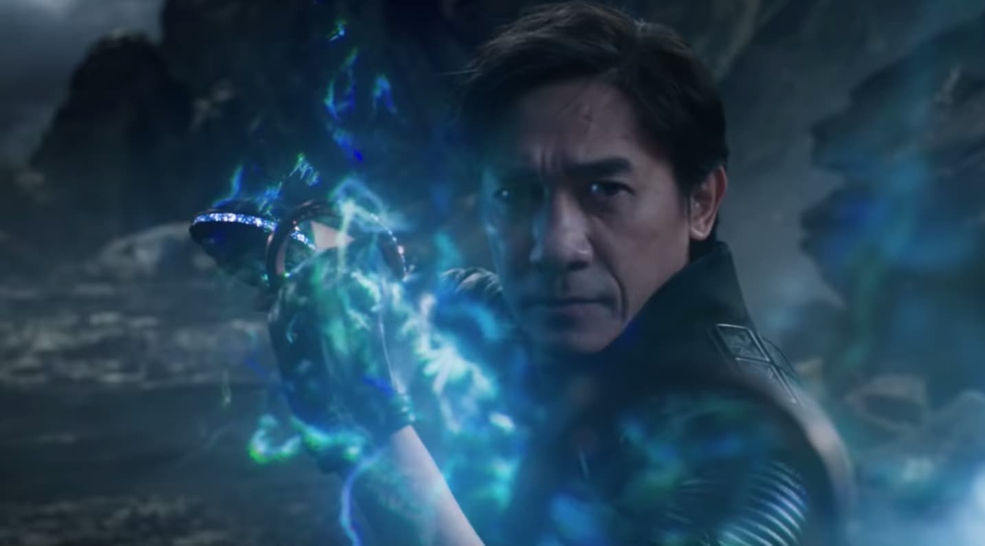 ShangChi e la leggenda dei Dieci Anelli Tony Leung in una scena