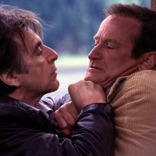 Al Pacino con Robin Williams in una scena del film Insomnia