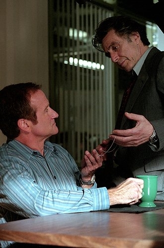 Al Pacino e Robin Williams in una scena di Insomnia: 114 - Movieplayer.it